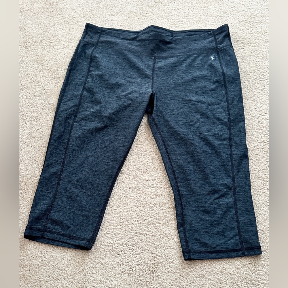 Charcoal Cropped Leggings